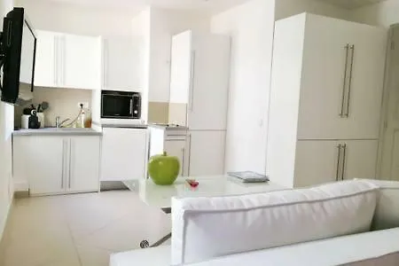 54 Rue Georges Clemenceau Lägenhet Saint-Tropez